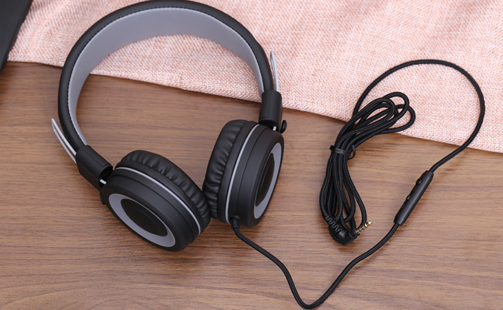 Dịch vụ vận chuyển tai nghe từ New Zealand về Việt Nam uy tín, nhanh chóng