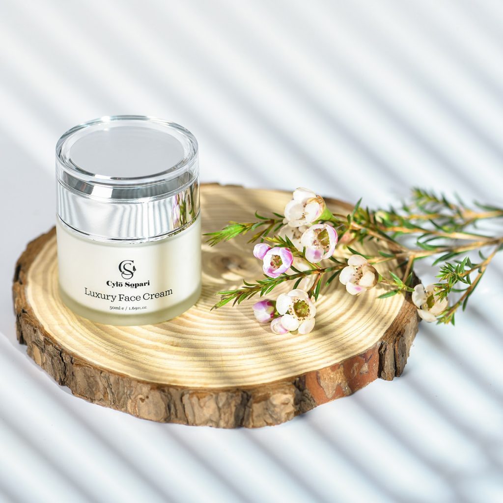 Dịch vụ mua hộ mỹ phẩm từ New Zealand về Hà Nội nhanh chóng, uy tín