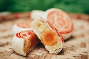 Vận Chuyển Bánh Pía Từ Hà Nội Đi Auckland Nhanh Chóng, An Toàn, Giá Tốt